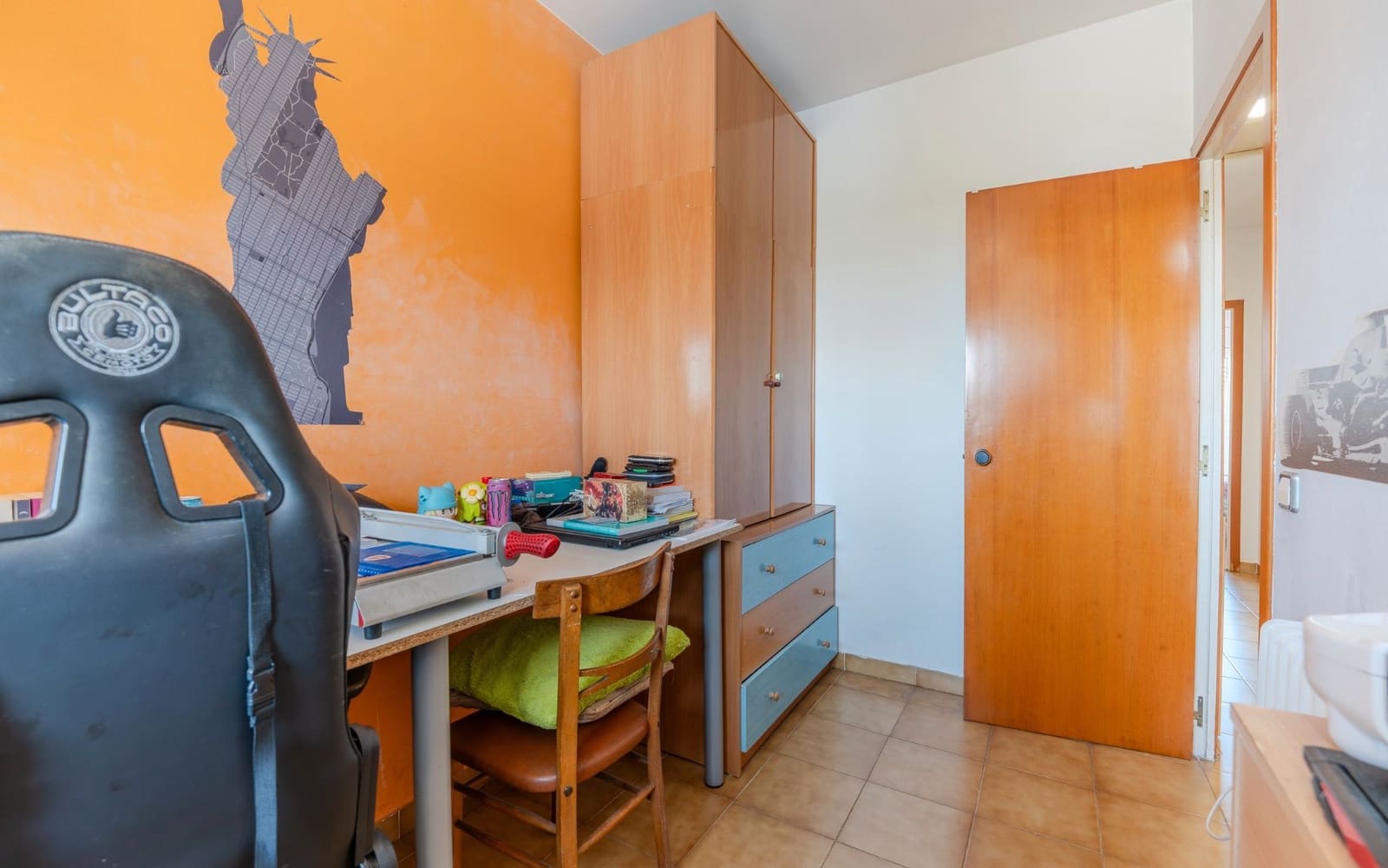 4 bedroom Semi-detached Villa for sale in Girona city with garage - € 557,000 (Ref: 9656508)