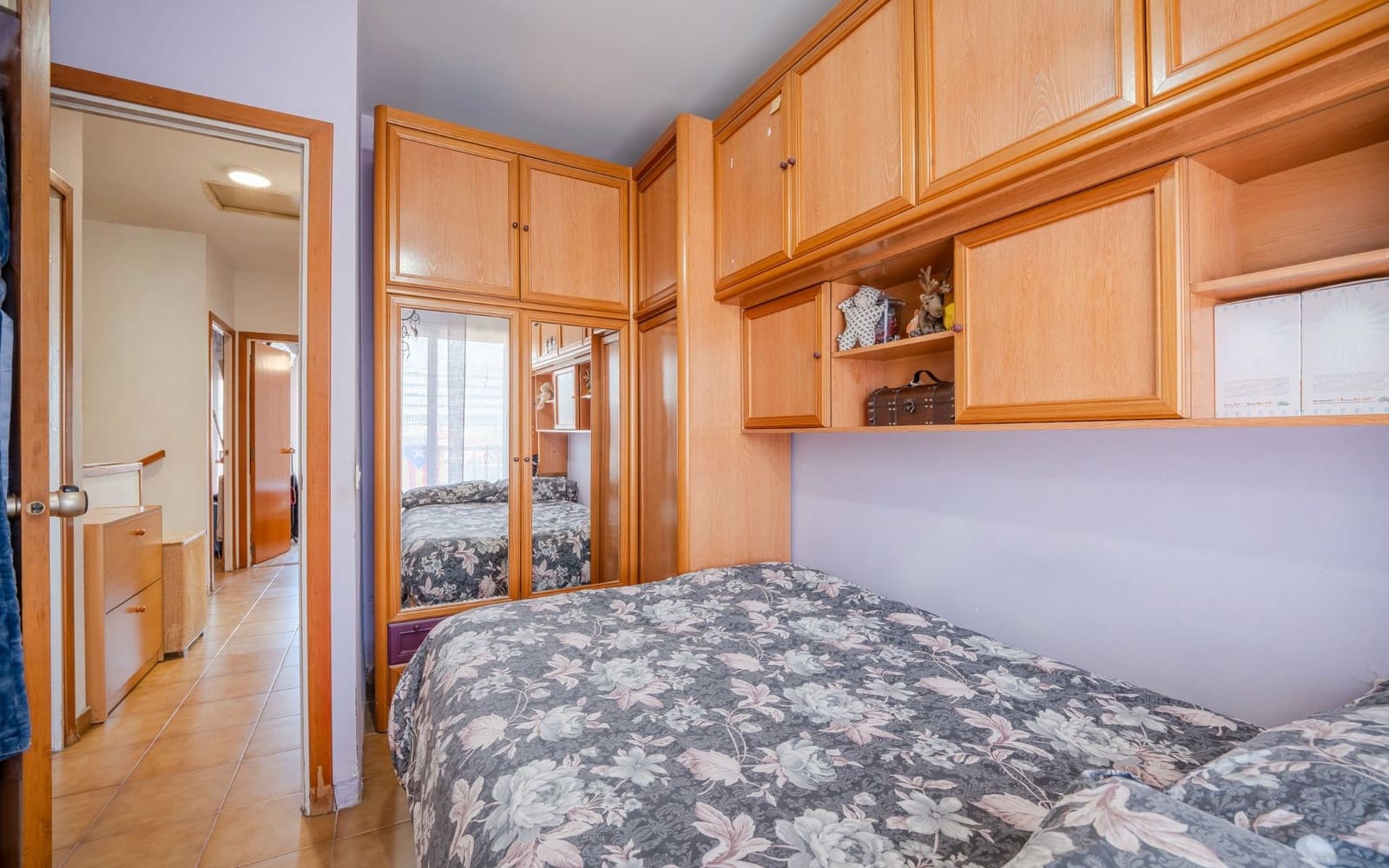 4 bedroom Semi-detached Villa for sale in Girona city with garage - € 557,000 (Ref: 9656508)