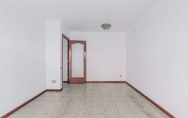 3 chambre Appartement à vendre à El Coll, Barcelone ville - 280 000 € (Ref: 9656801)