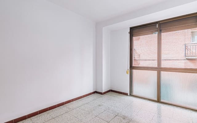 3 chambre Appartement à vendre à El Coll, Barcelone ville - 280 000 € (Ref: 9656801)