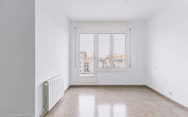4 soverom Penthouse til salgs i La Sagrada Família, Barcelona by - € 680 000 (Ref: 9657015)