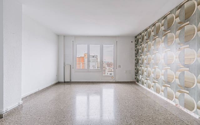 4 sovrum Takvåning till salu i La Sagrada Família, Barcelona stad - 680 000 € (Ref: 9657015)