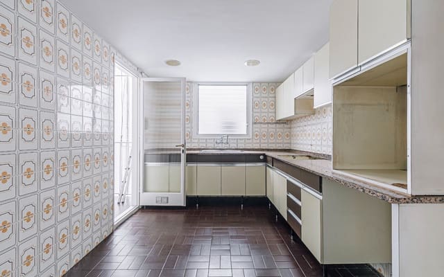 4 soverom Penthouse til salgs i La Sagrada Família, Barcelona by - € 680 000 (Ref: 9657015)