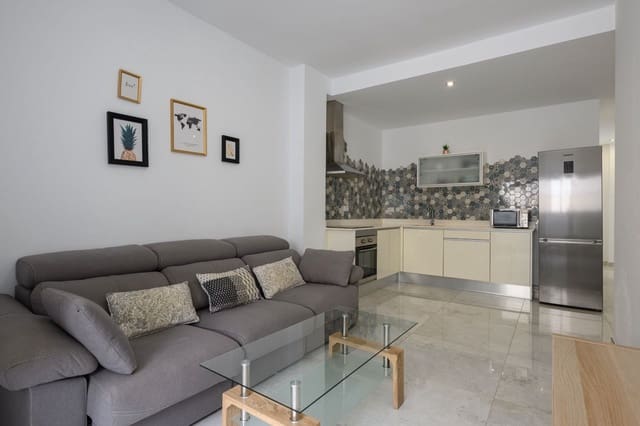 2 soveværelse Lejlighed til salg i Tamaraceite, Las Palmas de Gran Canaria med garage - € 189.900 (Ref: 9672758)