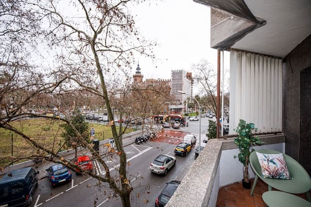 3 soverom Leilighet til salgs i Sant Pere, Santa Caterina i La Ribera, Barcelona by - € 520 000 (Ref: 9677911)