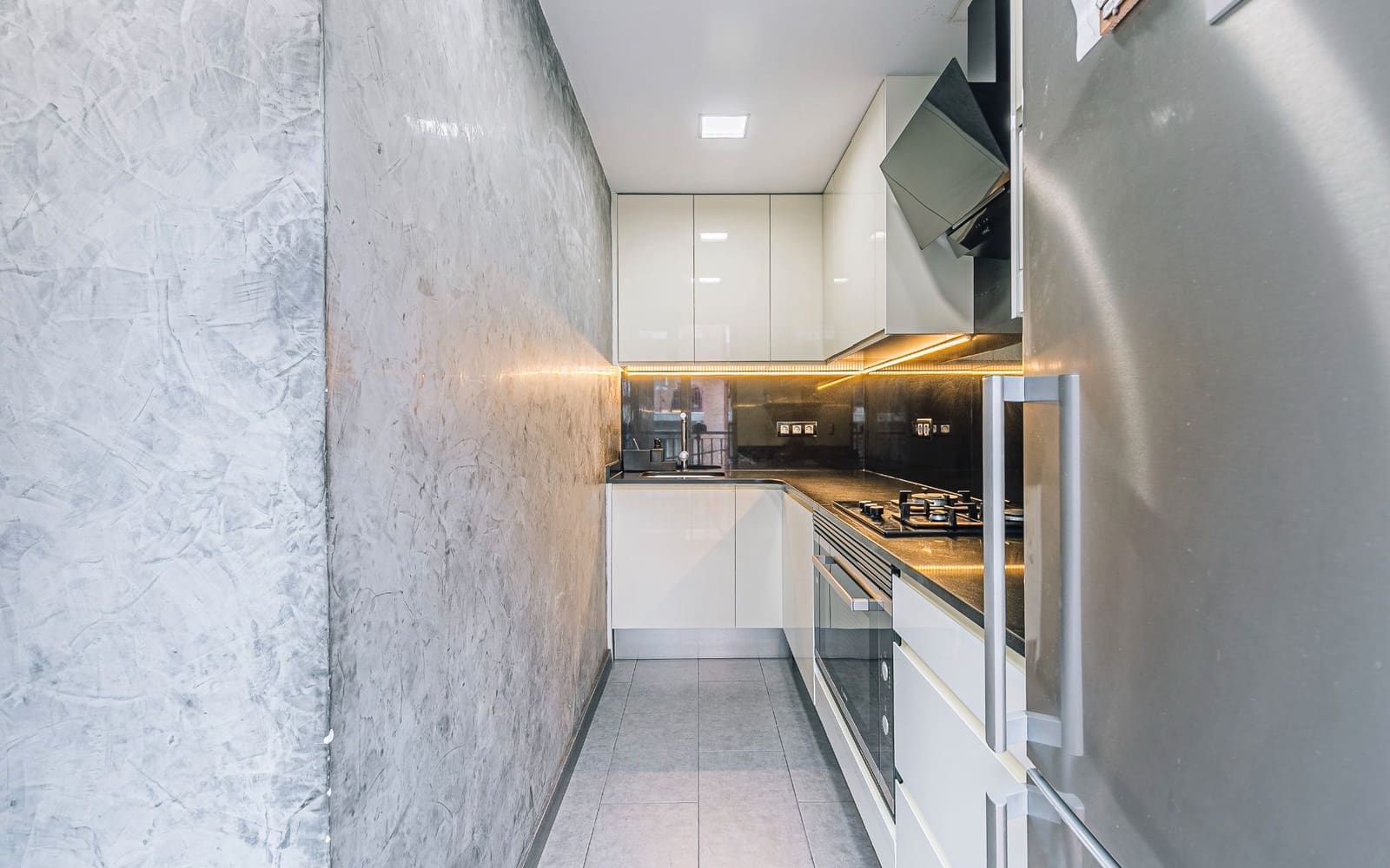 2 sypialnia Mieszkanie na sprzedaż w Miasto Barcelona - 349 000 € (Ref: 9679152)