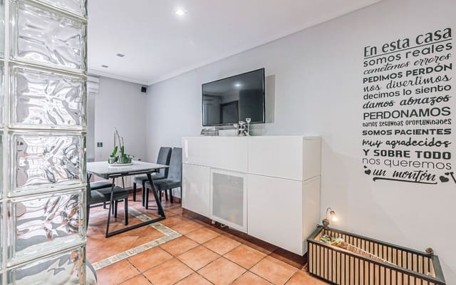 2 sypialnia Mieszkanie na sprzedaż w El Clot, Miasto Barcelona - 349 000 € (Ref: 9679152)