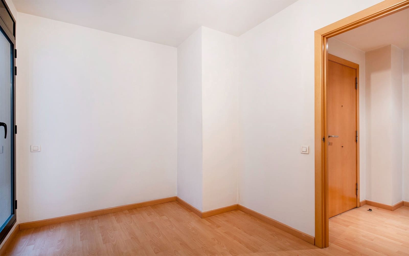 2 quarto Apartamento para venda em Terrassa com garagem - 225 000 € (Ref: 9679299)