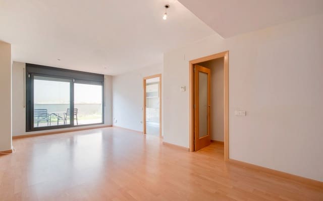 2 quarto Apartamento para venda em Terrassa com garagem - 225 000 € (Ref: 9679299)