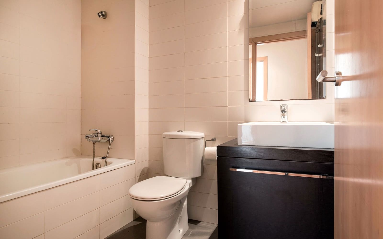 2 quarto Apartamento para venda em Terrassa com garagem - 225 000 € (Ref: 9679299)