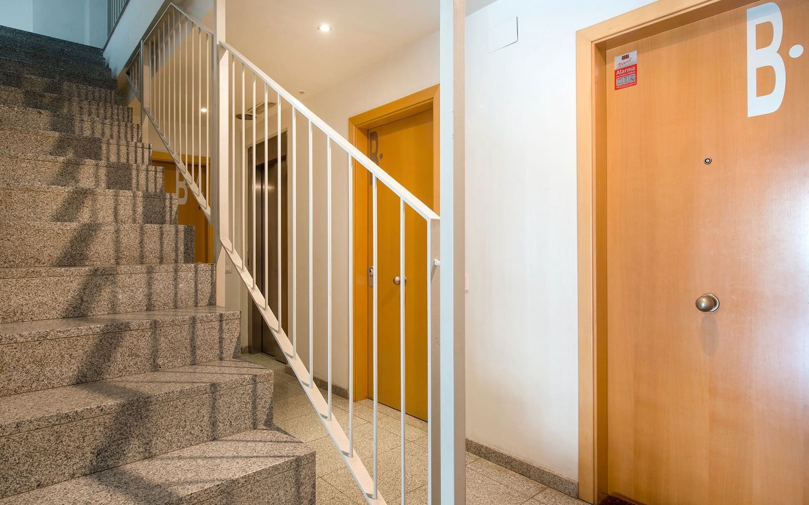 2 quarto Apartamento para venda em Terrassa com garagem - 225 000 € (Ref: 9679299)