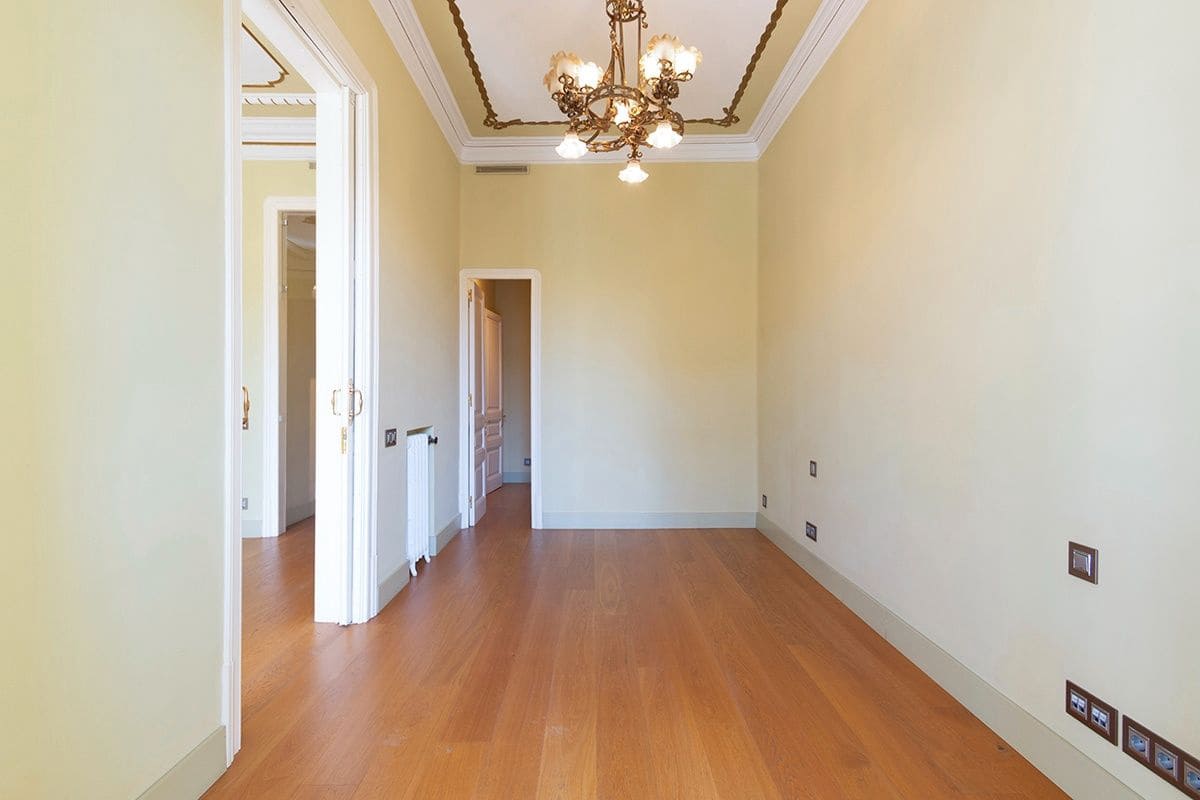 Kantoor te huur in Barcelona stad - € 9.500 (Ref: 9679300)