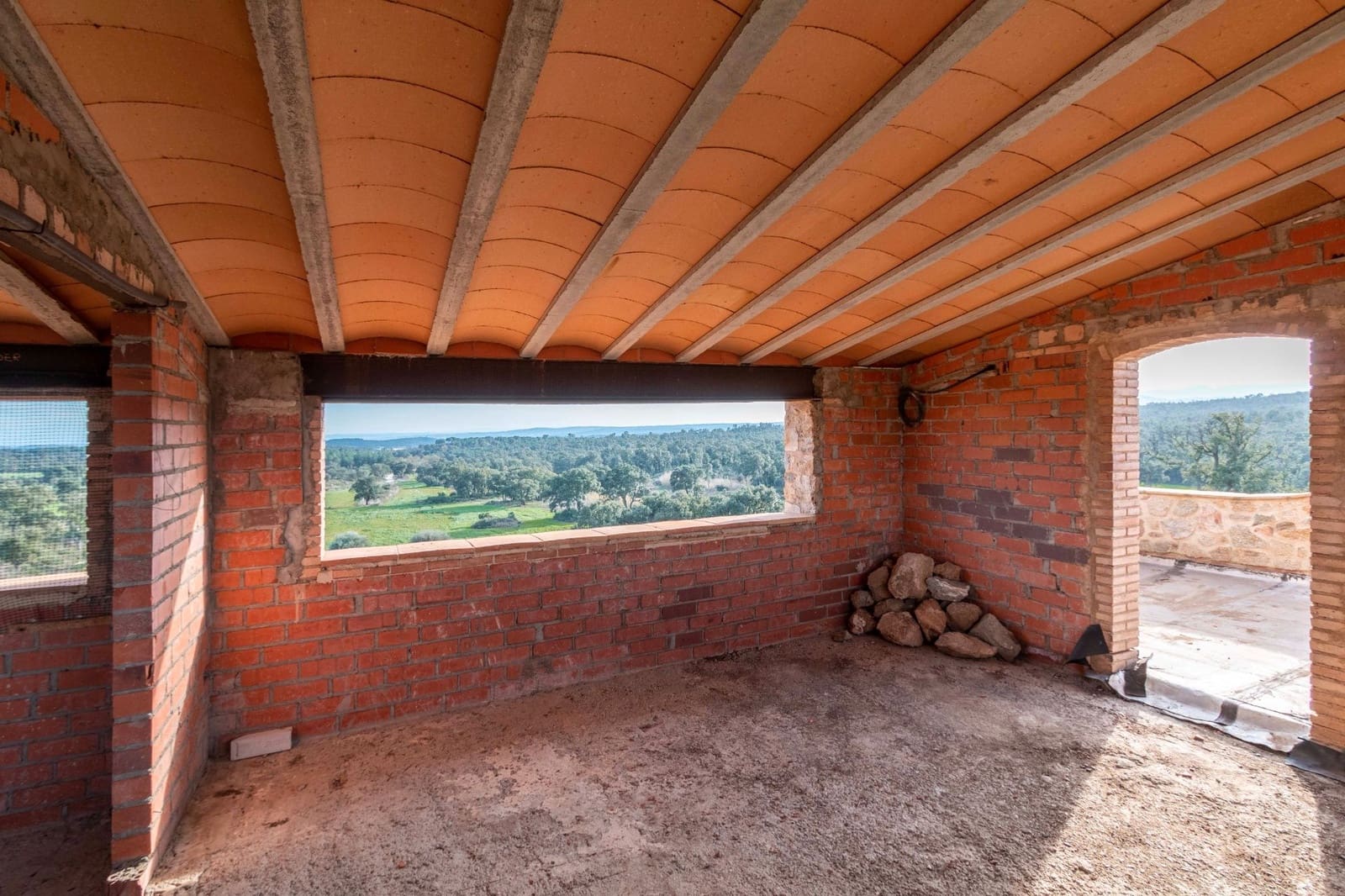 2 makuuhuone Maalaistalo myytävänä paikassa Capmany mukana 
autotalli - 940 000 € (Ref: 9679301)