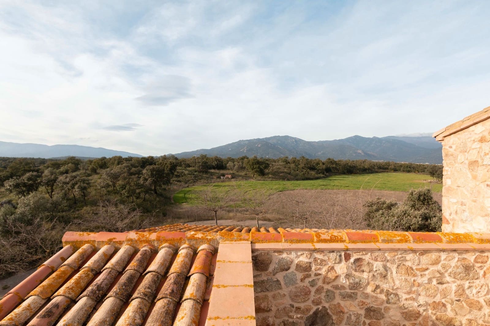 2 makuuhuone Maalaistalo myytävänä paikassa Capmany mukana 
autotalli - 940 000 € (Ref: 9679301)