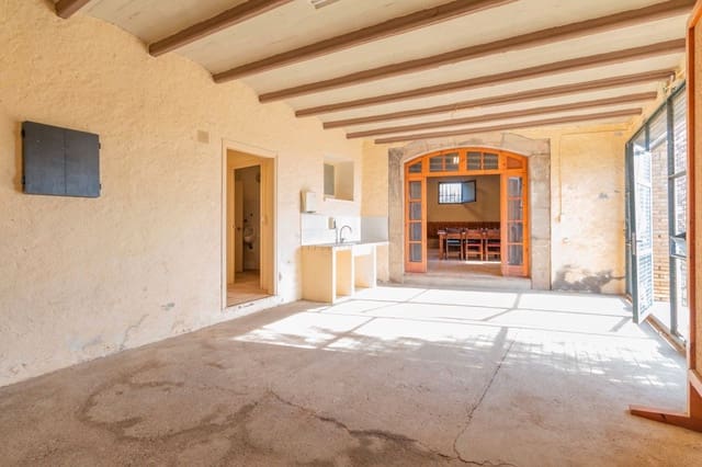 2 makuuhuone Maalaistalo myytävänä paikassa Capmany mukana 
autotalli - 940 000 € (Ref: 9679301)