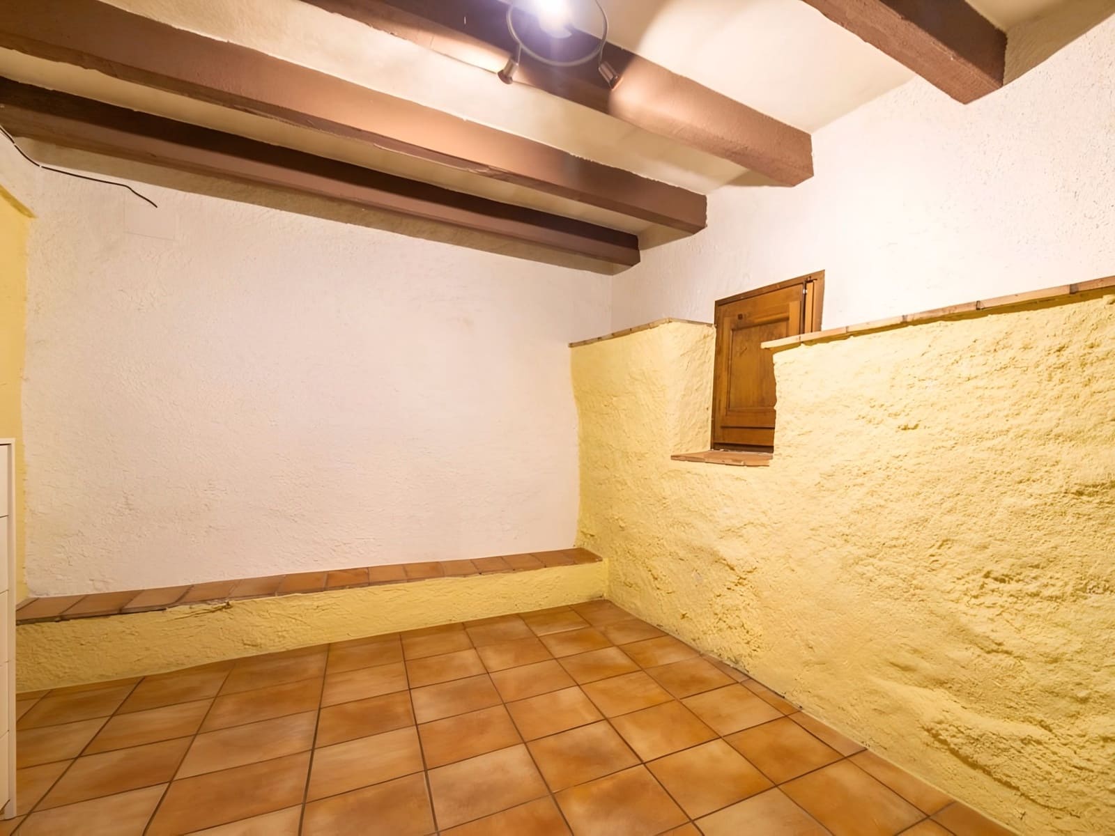 10 bedroom Finca/Country House for sale in Capmany with garage - € 940,000 (Ref: 9679301)