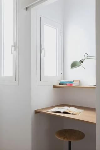 1 camera da letto Villetta Bifamiliare in vendita in Les Corts, Barcelona città - 390.000 € (Rif: 9684366)