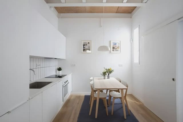1 camera da letto Villetta Bifamiliare in vendita in Les Corts, Barcelona città - 390.000 € (Rif: 9684366)