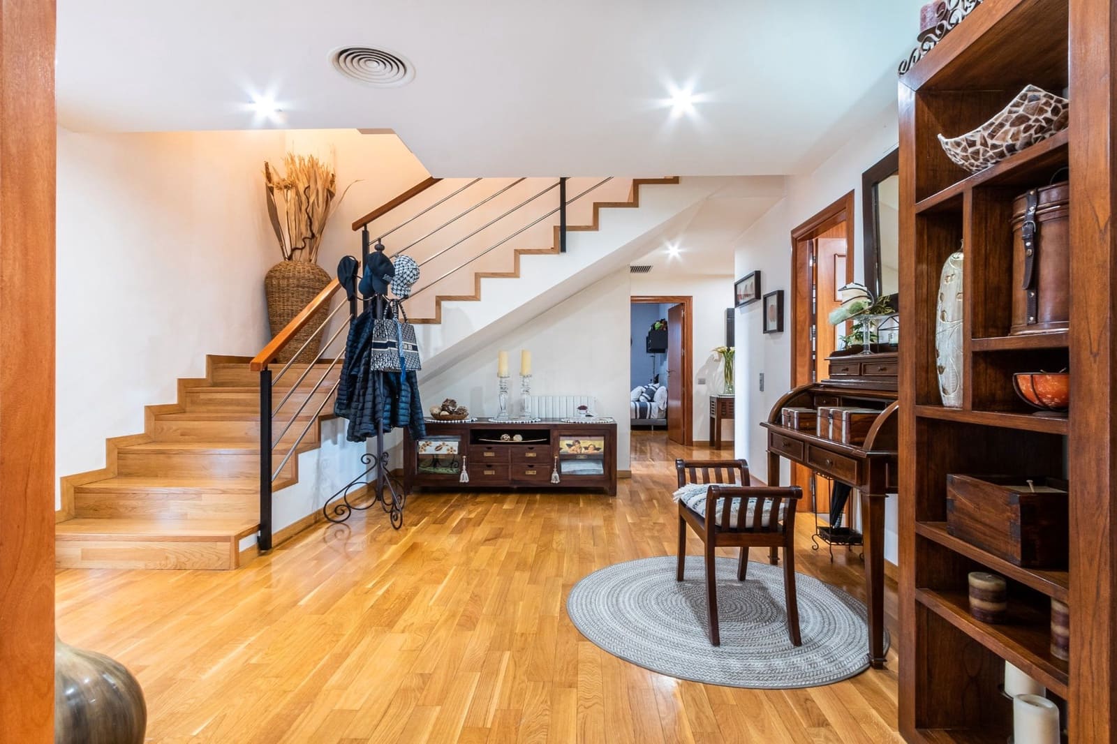 5 sypialnia Willa na sprzedaż w Sant Quirze del Valles z basenem garażem - 995 000 € (Ref: 9684367)