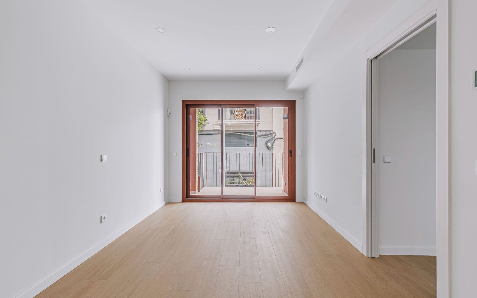 2 quarto Apartamento para arrendar em Barcelona cidade com garagem - 1 700 € (Ref: 9687542)