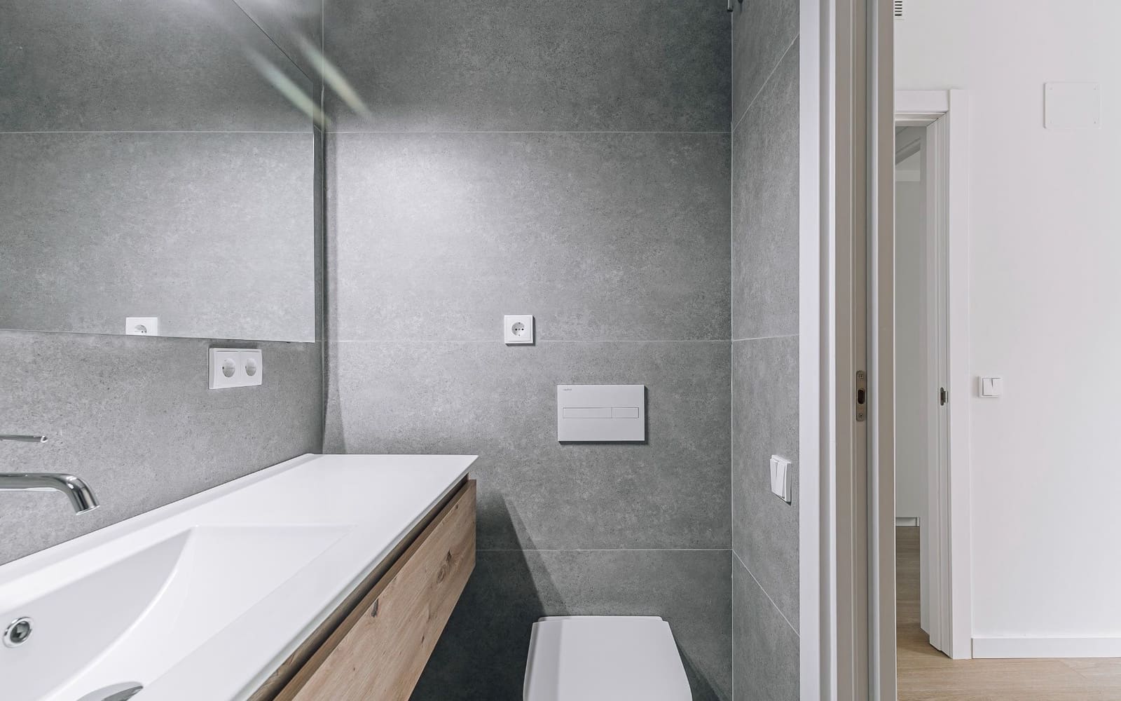 2 quarto Apartamento para arrendar em Barcelona cidade com garagem - 1 700 € (Ref: 9687542)