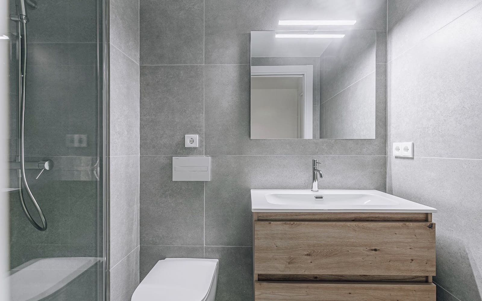 2 quarto Apartamento para arrendar em Barcelona cidade com garagem - 1 700 € (Ref: 9687542)