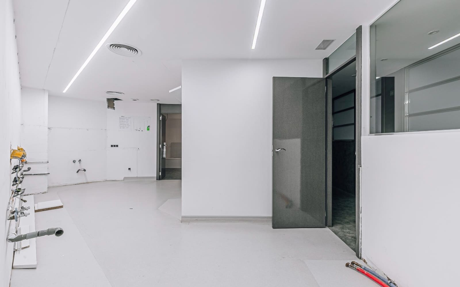 Local Commercial à vendre à Barcelone ville - 790 000 € (Ref: 9694499)