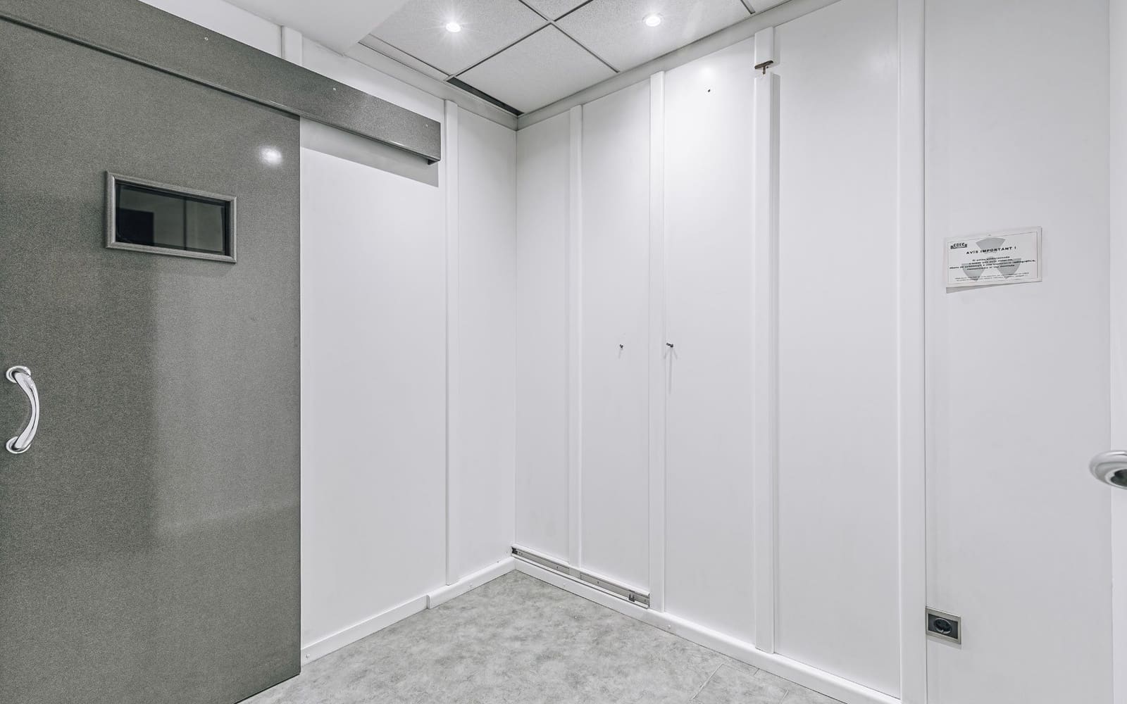 Local Commercial à vendre à Barcelone ville - 790 000 € (Ref: 9694499)