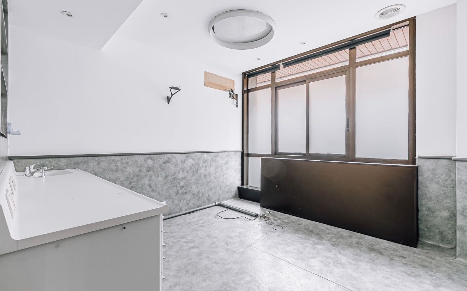 Local Commercial à vendre à Barcelone ville - 790 000 € (Ref: 9694499)