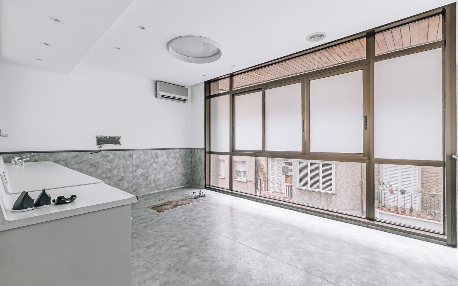 Local Commercial à vendre à Barcelone ville - 790 000 € (Ref: 9694499)