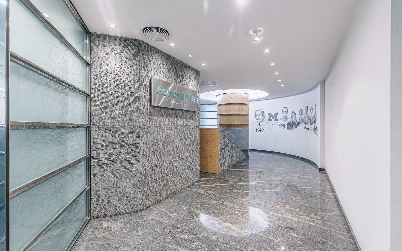 Erhverv til salg i Barcelona by - € 450.000 (Ref: 9694500)