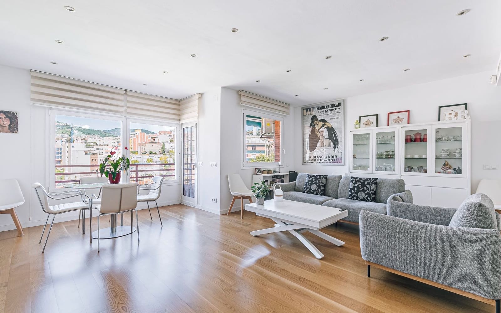 3 slaapkamer Flat te koop in Barcelona stad met zwembad garage - € 650.000 (Ref: 9697775)