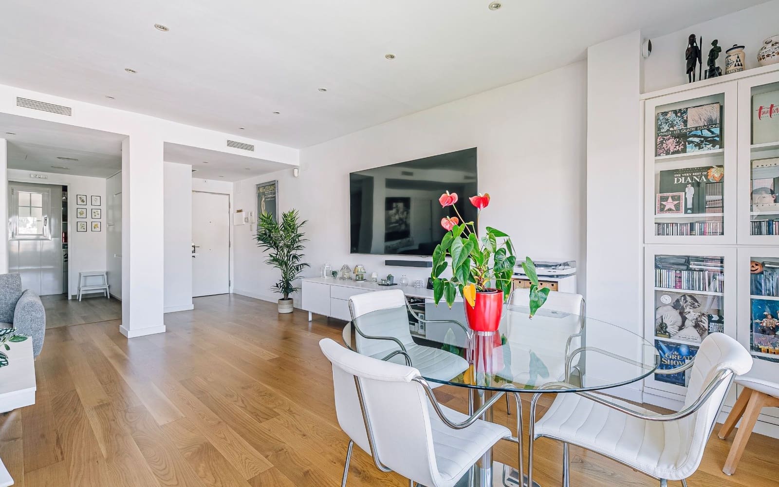 3 slaapkamer Flat te koop in Barcelona stad met zwembad garage - € 650.000 (Ref: 9697775)