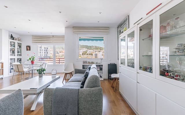 3 slaapkamer Flat te koop in Vallcarca i Els Penitents, Barcelona stad met zwembad garage - € 650.000 (Ref: 9697775)