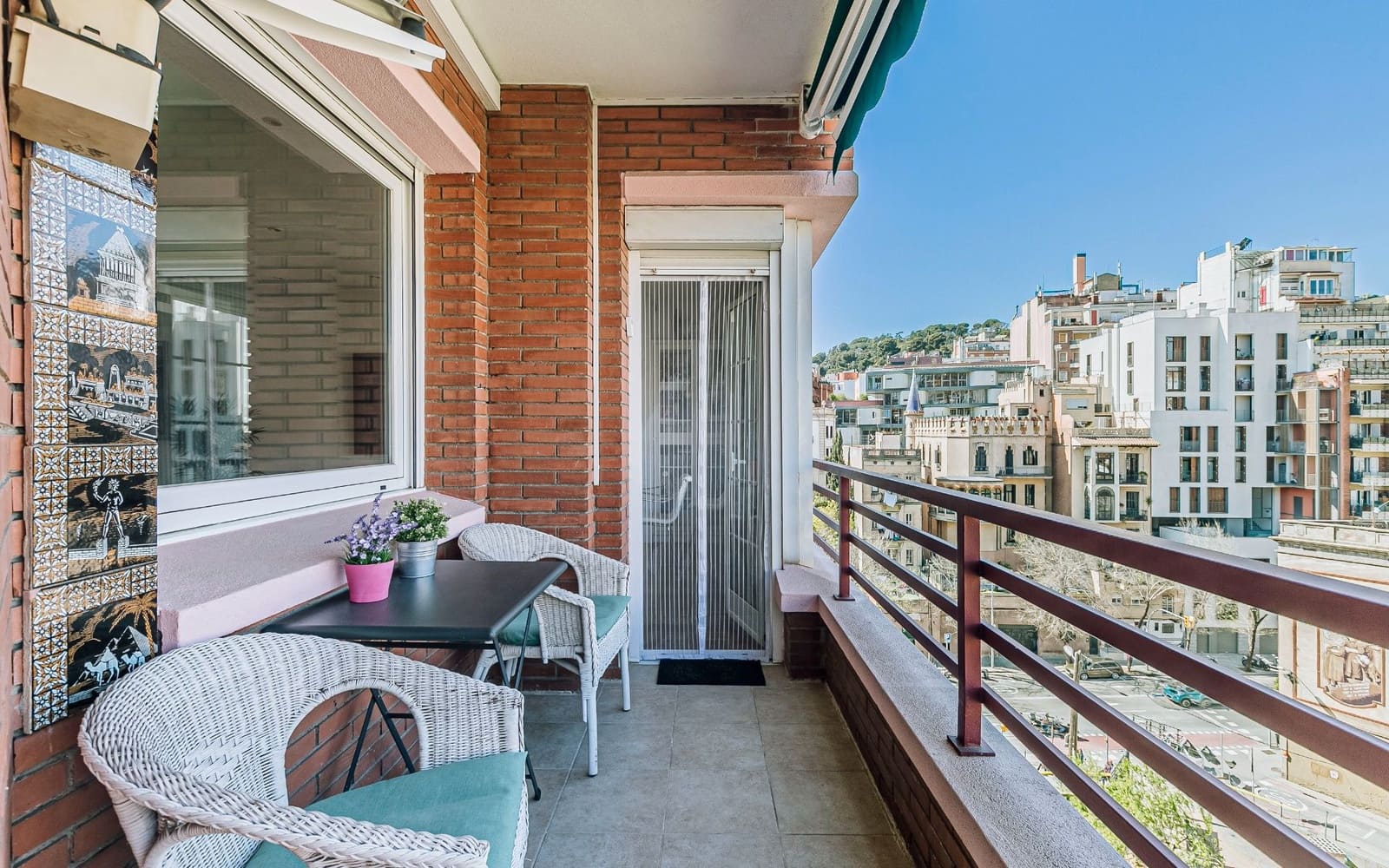 3 slaapkamer Flat te koop in Barcelona stad met zwembad garage - € 650.000 (Ref: 9697775)