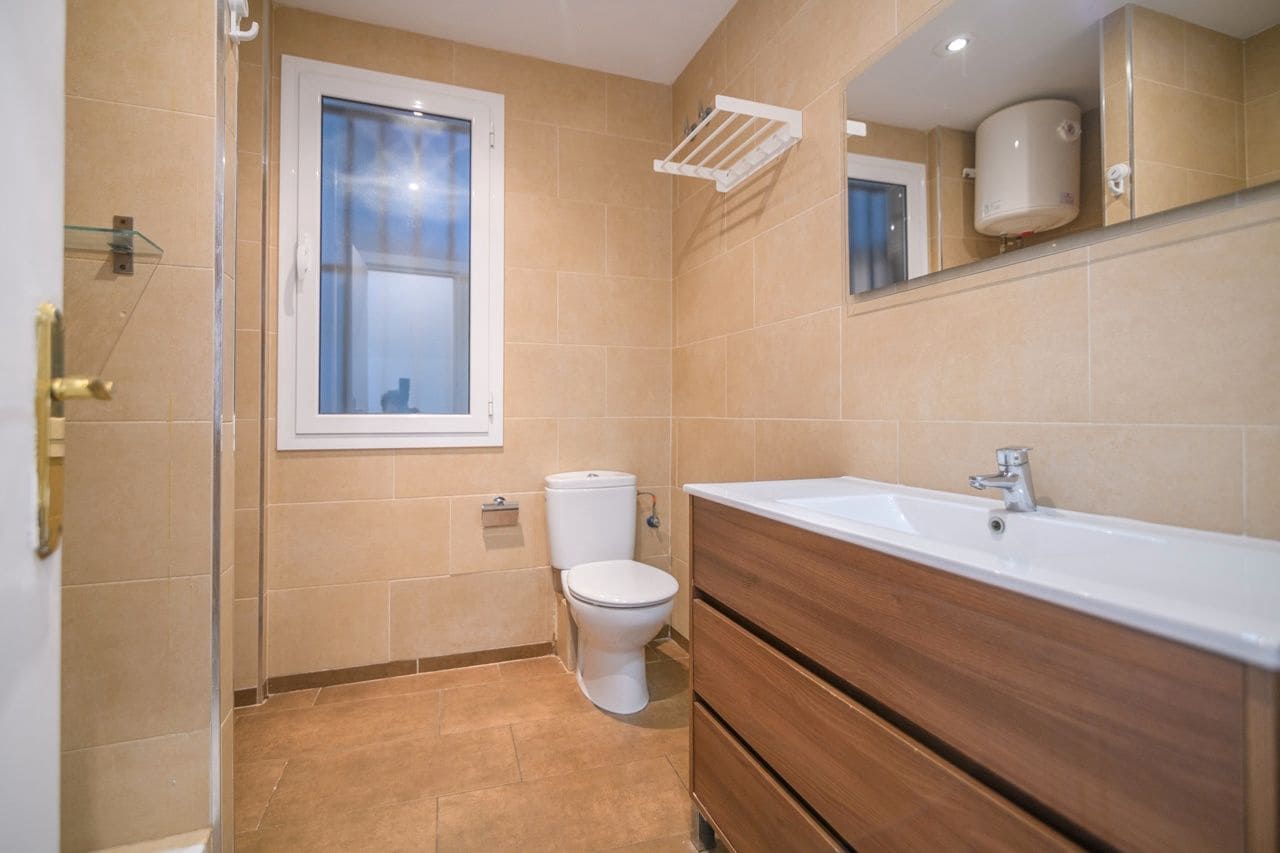 3 chambre Appartement à vendre à Barcelone ville - 395 000 € (Ref: 9713275)