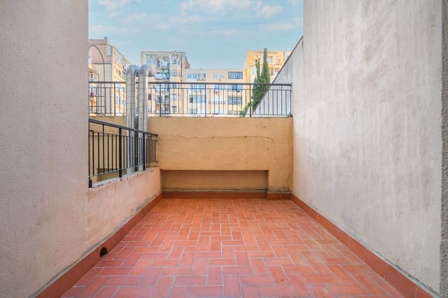 Piso de 3 habitaciones en Sant Antoni, Barcelona ciudad en venta - 395.000 € (Ref: 9713275)