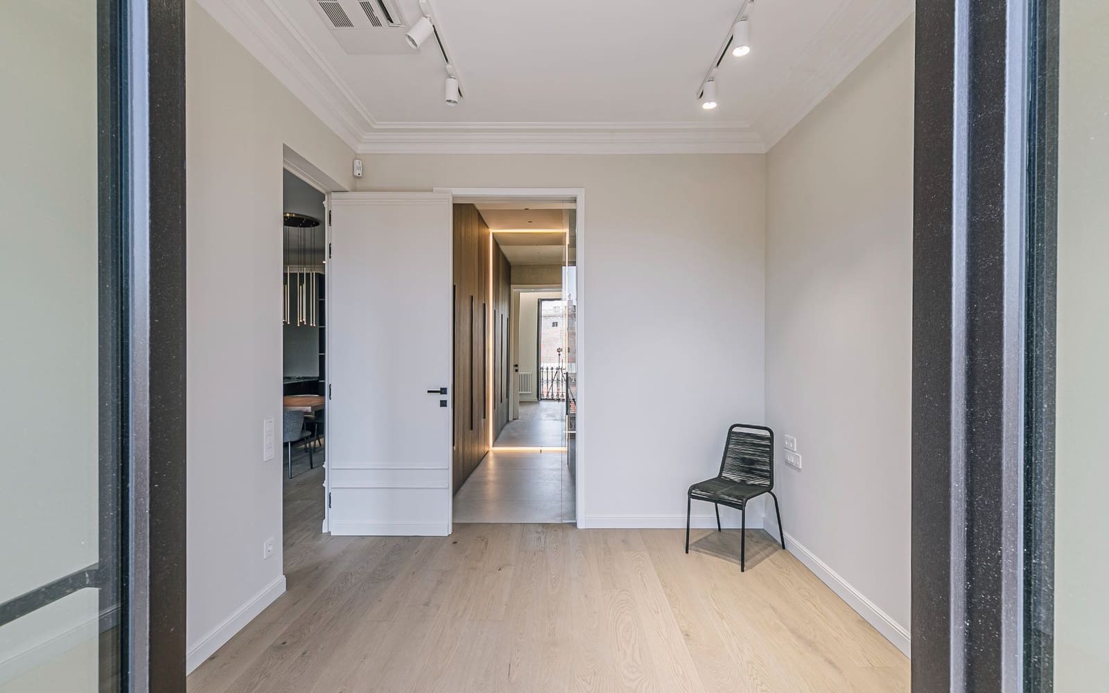 2 slaapkamer Flat te koop in Barcelona stad - € 1.050.000 (Ref: 9716779)