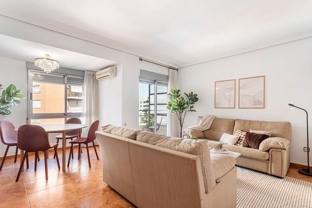 3 slaapkamer Flat te koop in Jaume Roig, Valencia stad - € 440.000 (Ref: 9716781)