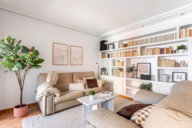 3 slaapkamer Flat te koop in Jaume Roig, Valencia stad - € 440.000 (Ref: 9716781)