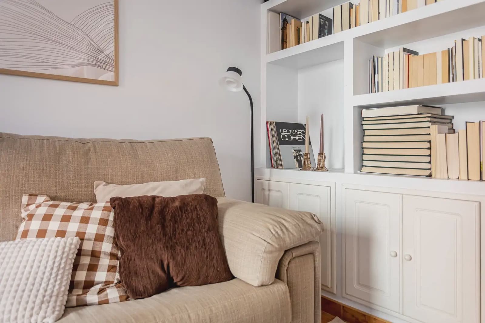 3 bedroom Flat for sale in Valencia city - € 440,000 (Ref: 9716781)
