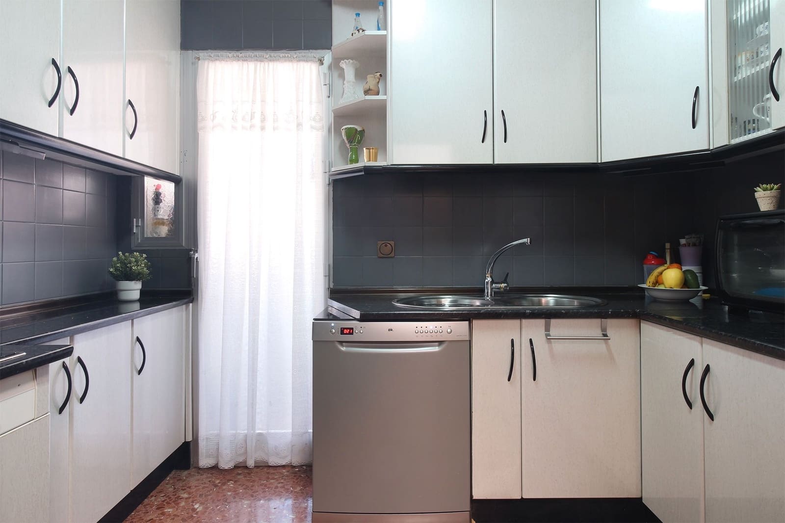 3 bedroom Flat for sale in Albacete city - € 215,000 (Ref: 9719318)