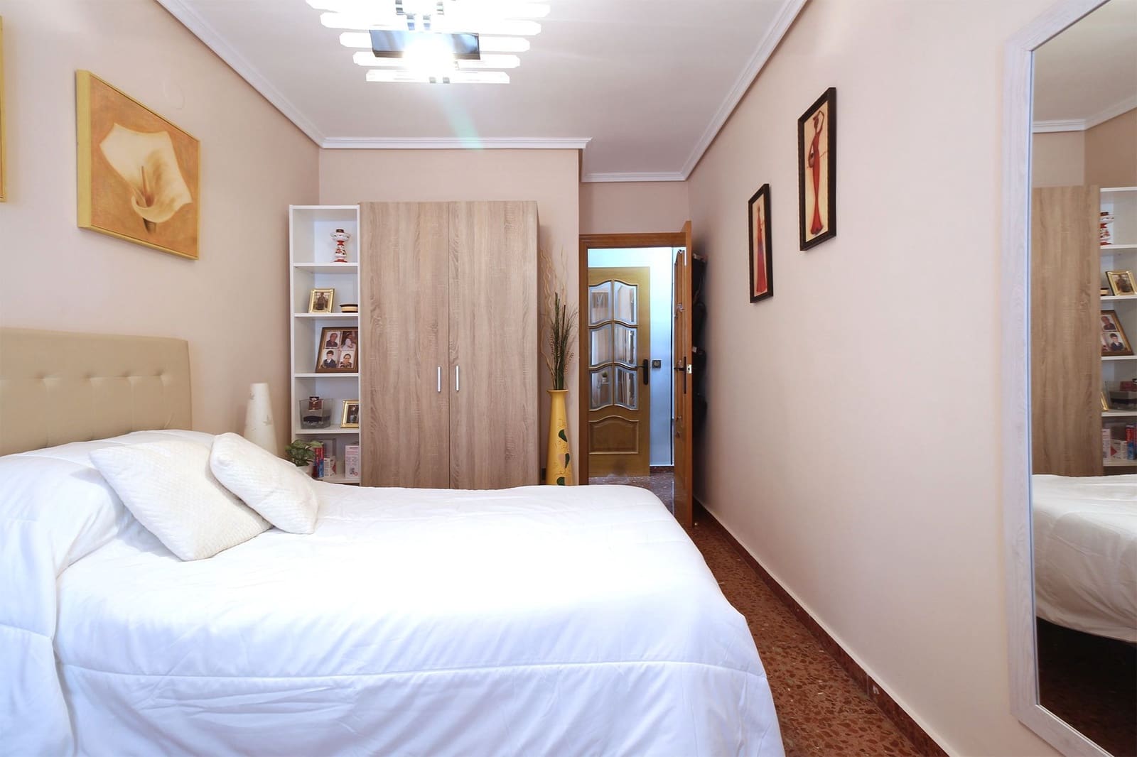 3 bedroom Flat for sale in Albacete city - € 215,000 (Ref: 9719318)