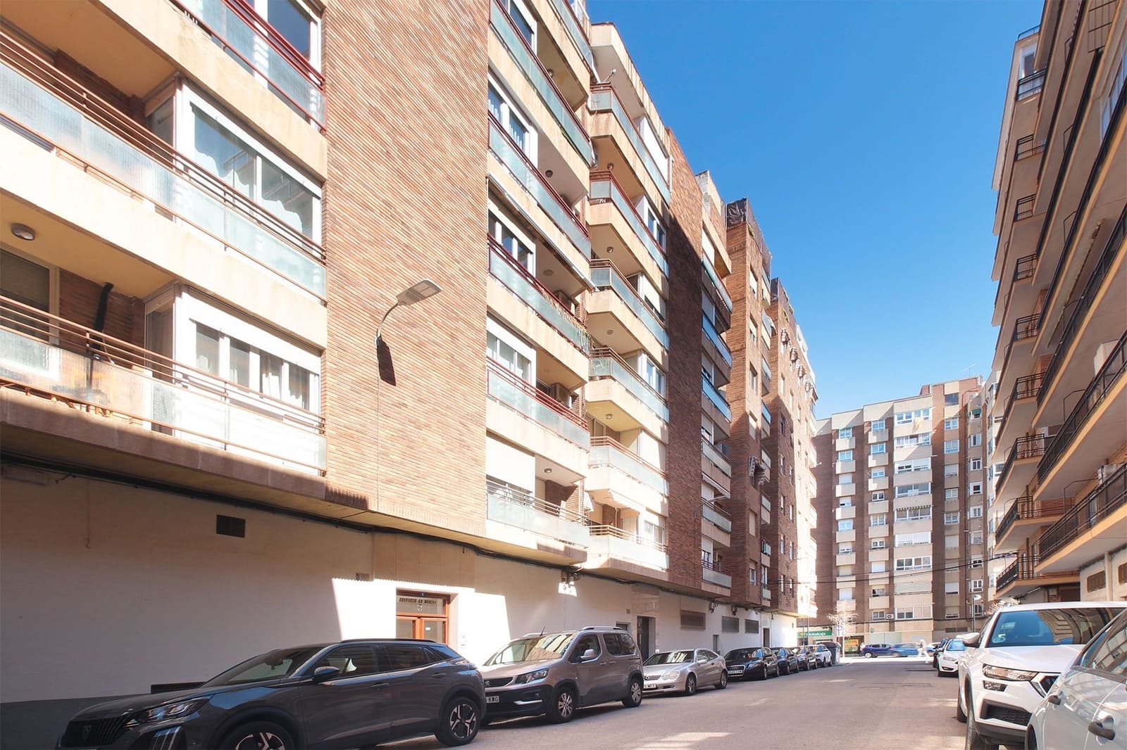 3 bedroom Flat for sale in Albacete city - € 215,000 (Ref: 9719318)