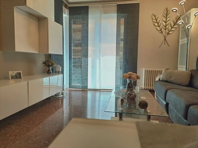3 soverom Leilighet til salgs i Franciscanos, Albacete by - € 190 000 (Ref: 9719318)