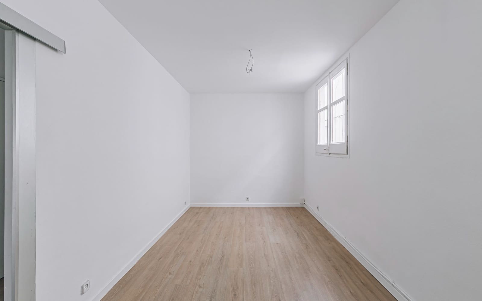 Bureau à louer à Barcelone ville - 2 400 € (Ref: 9720335)