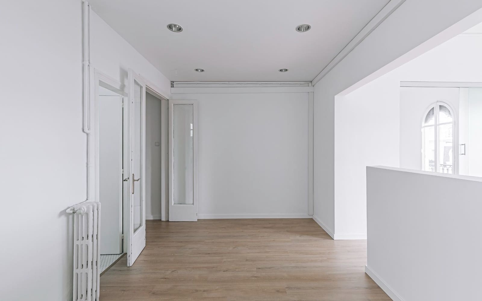 Bureau à louer à Barcelone ville - 2 400 € (Ref: 9720335)