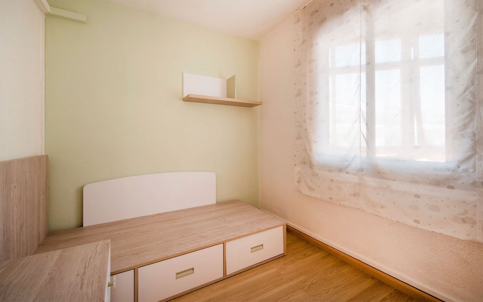 3 soveværelse Lejlighed til salg i Sant Boi de Llobregat - € 239.950 (Ref: 9725153)