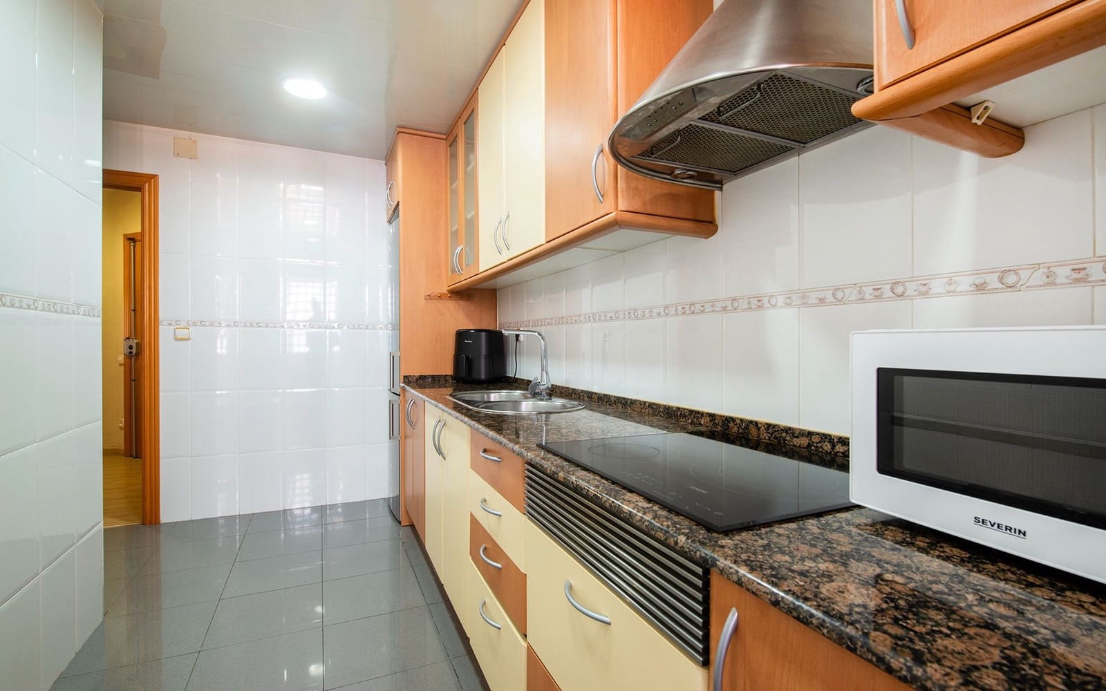 3 soveværelse Lejlighed til salg i Sant Boi de Llobregat - € 239.950 (Ref: 9725153)