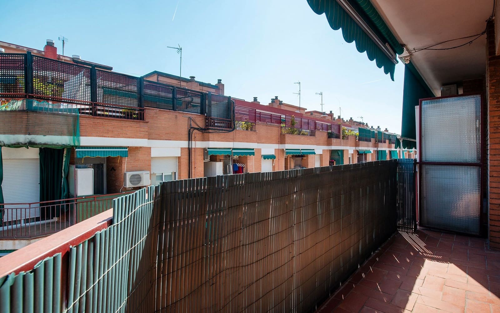 3 soveværelse Lejlighed til salg i Sant Boi de Llobregat - € 239.950 (Ref: 9725153)